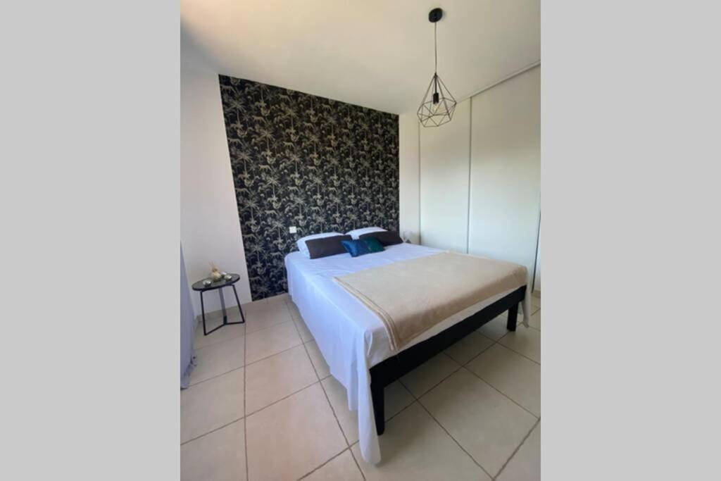 Joli F3 De 60M2 Avec Balcon Apartment Bastelicaccia Exterior photo
